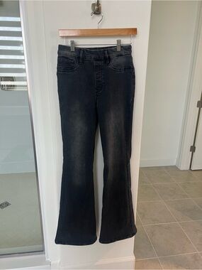 Good American Flare Jeans size medium